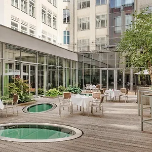 Moevenpick Am Potsdamer Platz 4*, Berlín Německo