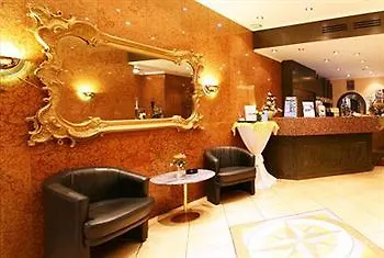 Hotel Wallis Munich Germany